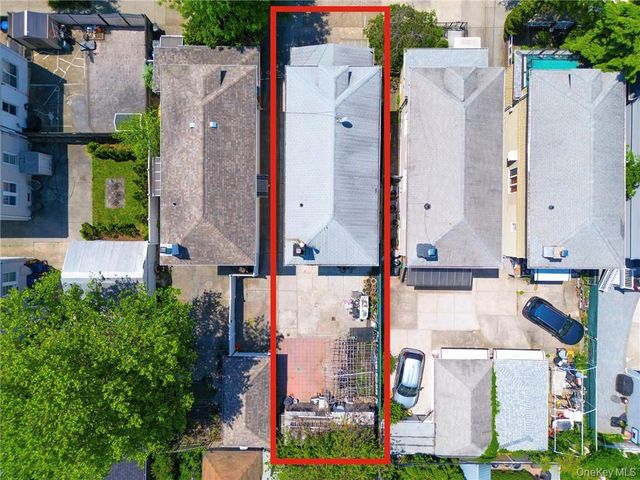 2675 E 27th Street, Brooklyn, NY 11235