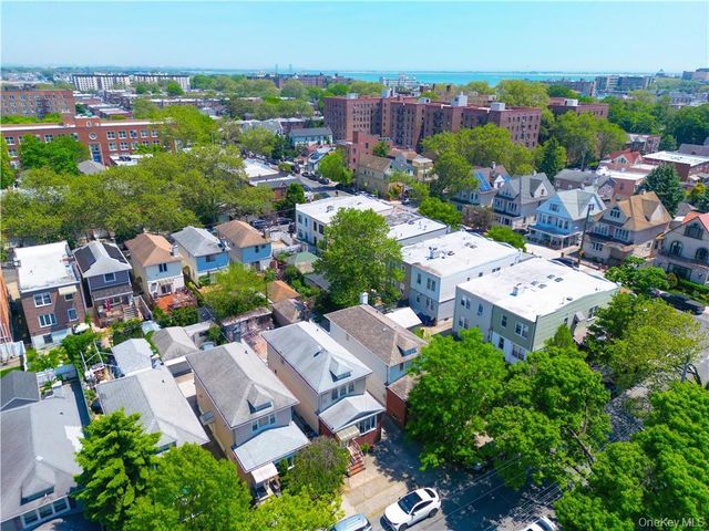 2675 E 27th Street, Brooklyn, NY 11235