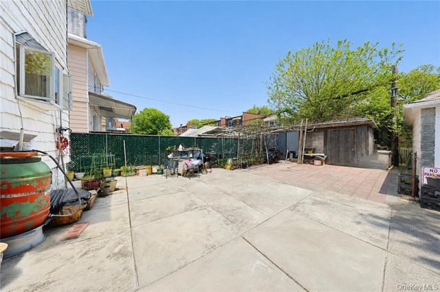 2675 E 27th Street, Brooklyn, NY 11235