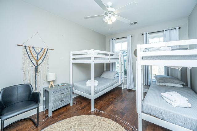 1011 Lighterman Way, Charleston, SC 29412