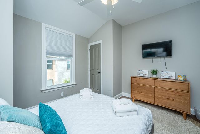 1011 Lighterman Way, Charleston, SC 29412