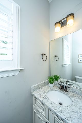 1011 Lighterman Way, Charleston, SC 29412