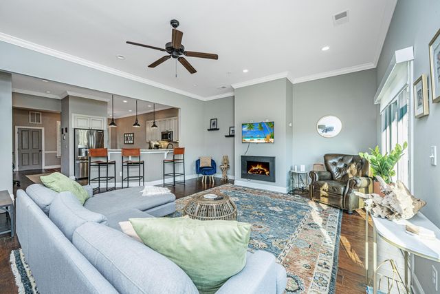 1011 Lighterman Way, Charleston, SC 29412