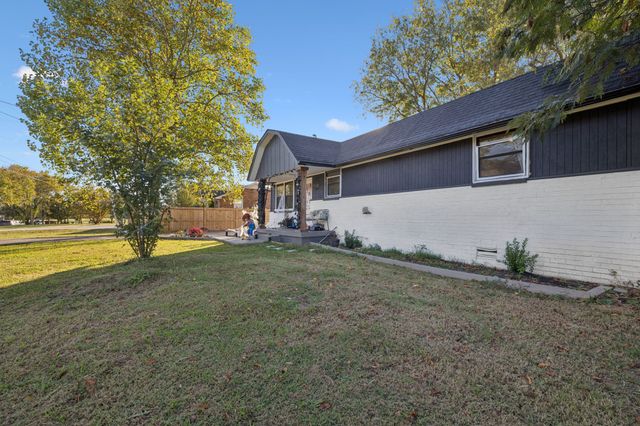 5342 Almaville Rd, Smyrna, TN 37167