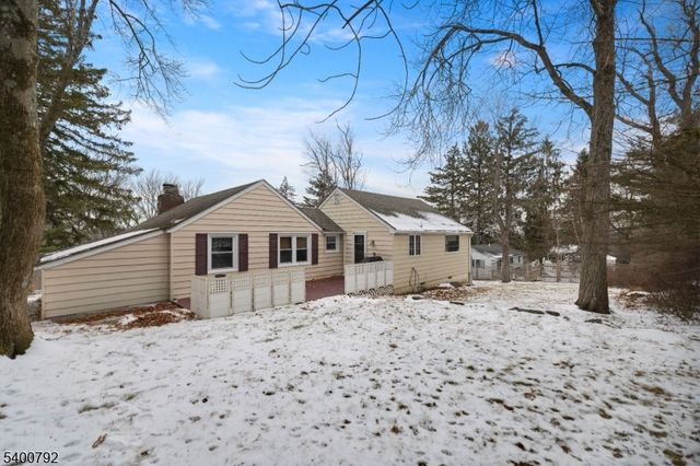 35 Seneca Trl, Sparta Twp., NJ 07871
