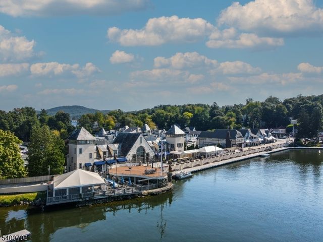 35 Seneca Trl, Sparta Twp., NJ 07871