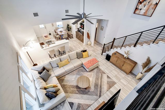 8863 Grey Elm, Elmendorf, TX 78112