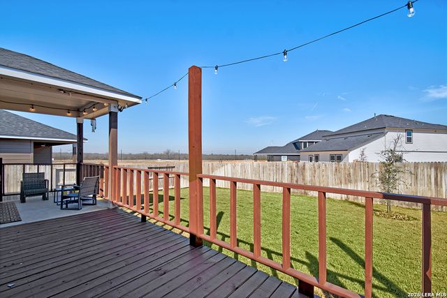 8863 Grey Elm, Elmendorf, TX 78112