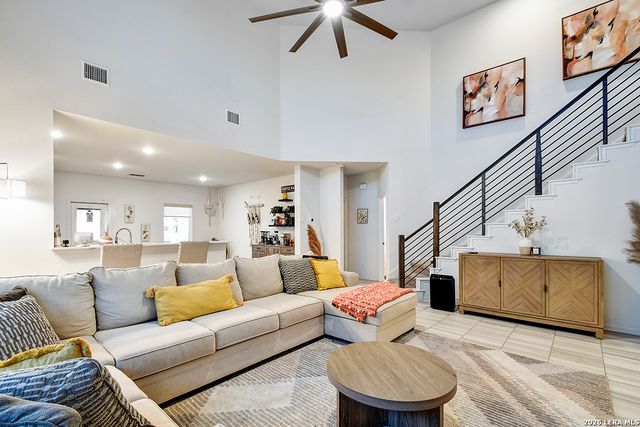 8863 Grey Elm, Elmendorf, TX 78112