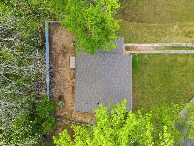 1735 Carter Circle, East Point, MS 39344