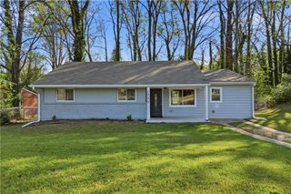 1735 Carter Circle, East Point, MS 39344