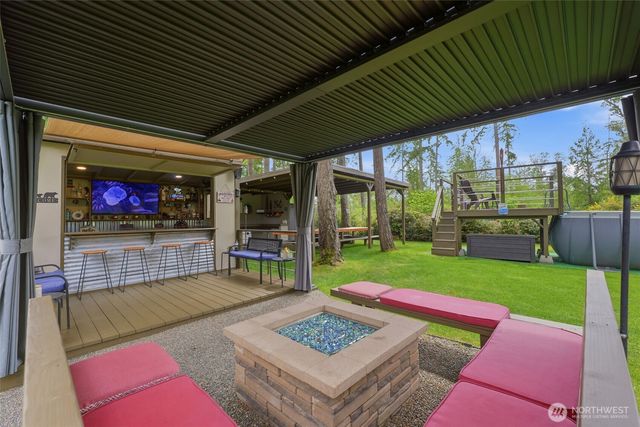 14910 41st Street SW, Lakebay, WA 98349