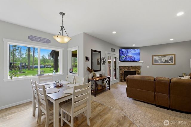 14910 41st Street SW, Lakebay, WA 98349