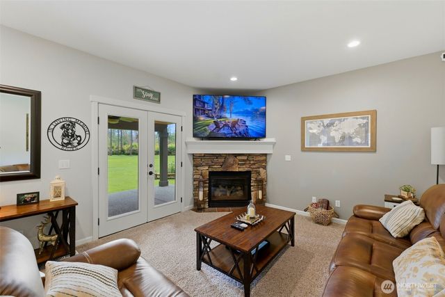 14910 41st Street SW, Lakebay, WA 98349