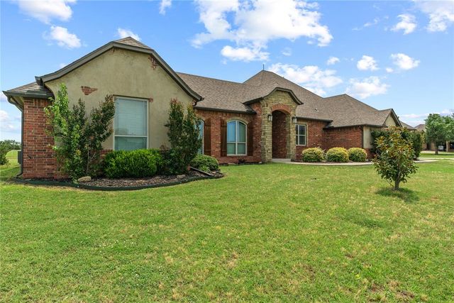 2400 Lindsay Lane, El Reno, OK 73036