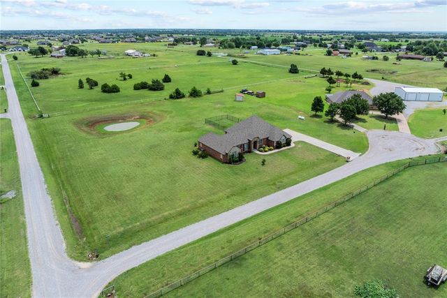 2400 Lindsay Lane, El Reno, OK 73036