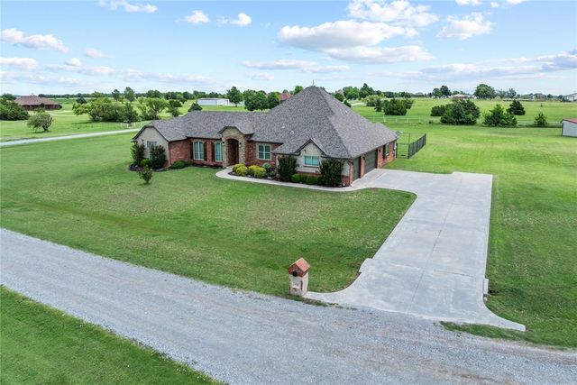 2400 Lindsay Lane, El Reno, OK 73036