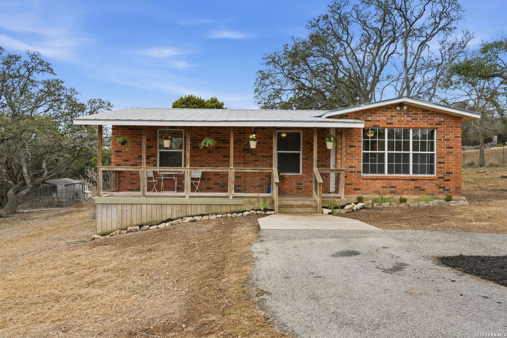 111 Mountain Top, Boerne, TX 78006