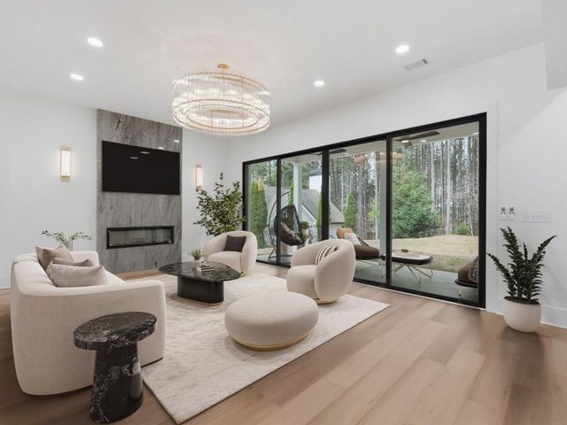 606 Talmadge Lane, Canton, GA 30115