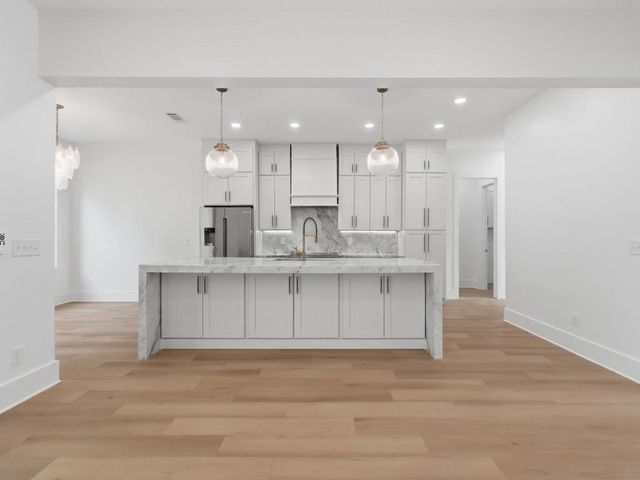 606 Talmadge Lane, Canton, GA 30115