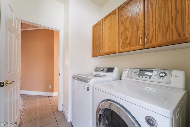 7483 Forestdale Court, Las Vegas, NV 89120