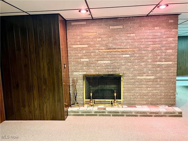 2312 Eldersville Road, Follansbee, WV 26037