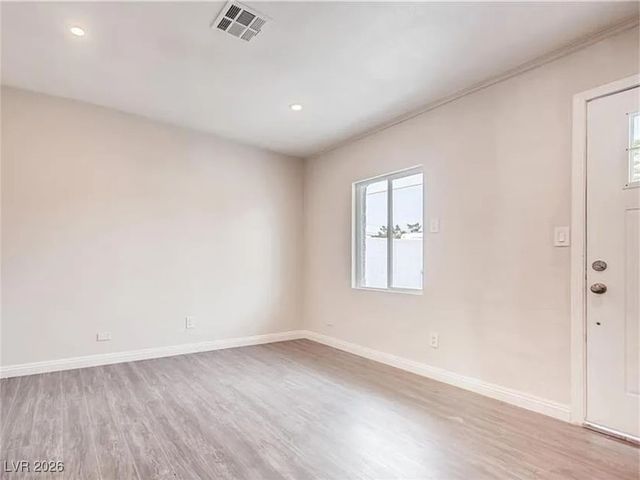 5903 Dodd Street, Las Vegas, NV 89122