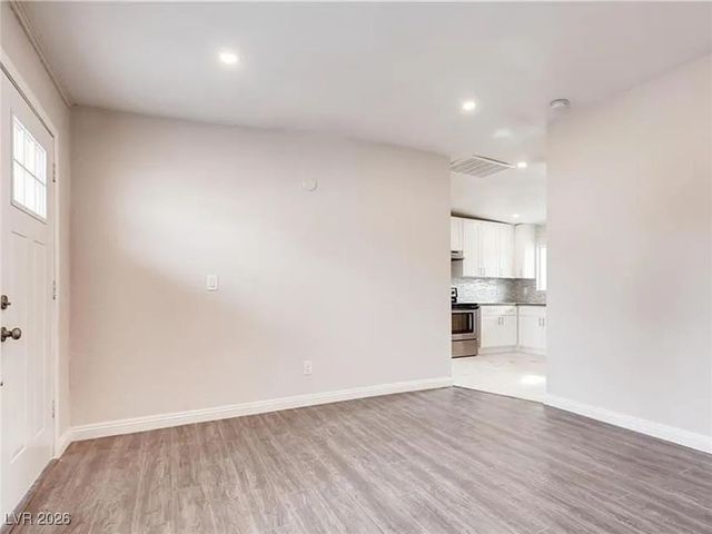 5903 Dodd Street, Las Vegas, NV 89122