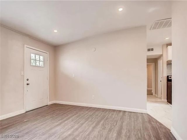 5903 Dodd Street, Las Vegas, NV 89122