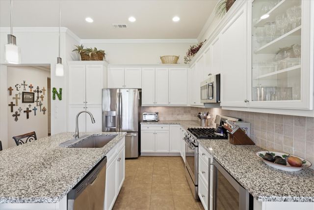 9901 Baywood Court, Denton, TX 76207