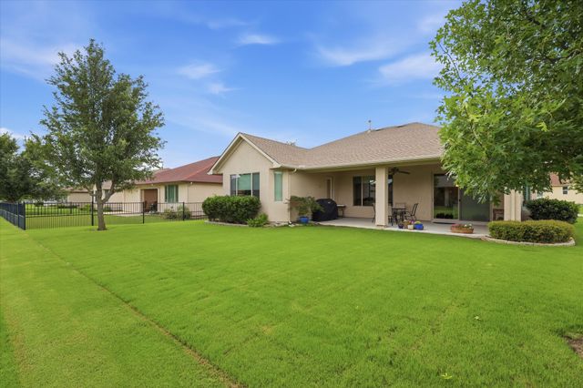 9901 Baywood Court, Denton, TX 76207