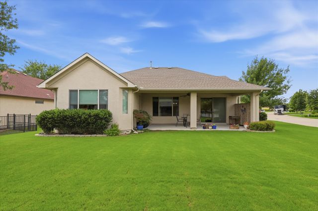 9901 Baywood Court, Denton, TX 76207