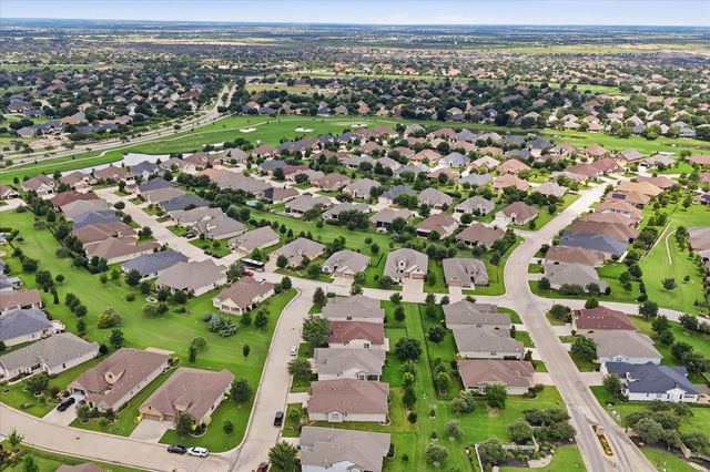 9901 Baywood Court, Denton, TX 76207