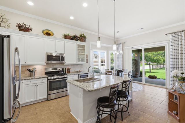 9901 Baywood Court, Denton, TX 76207