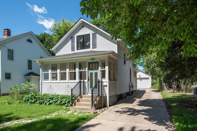 622 Illinois Street, Geneva, IL 60134