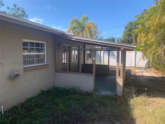 6359 13TH AVENUE N, St Petersburg, FL 33710