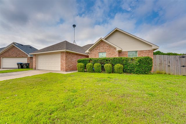 2206 Kaitlyn Circle, Caddo Mills, TX 75135