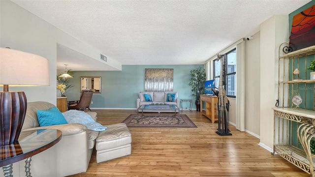 8773 MIDNIGHT PASS ROAD 302G, Sarasota, FL 34242