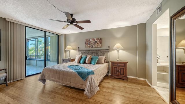 8773 MIDNIGHT PASS ROAD 302G, Sarasota, FL 34242
