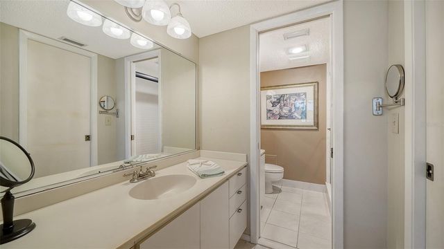 8773 MIDNIGHT PASS ROAD 302G, Sarasota, FL 34242