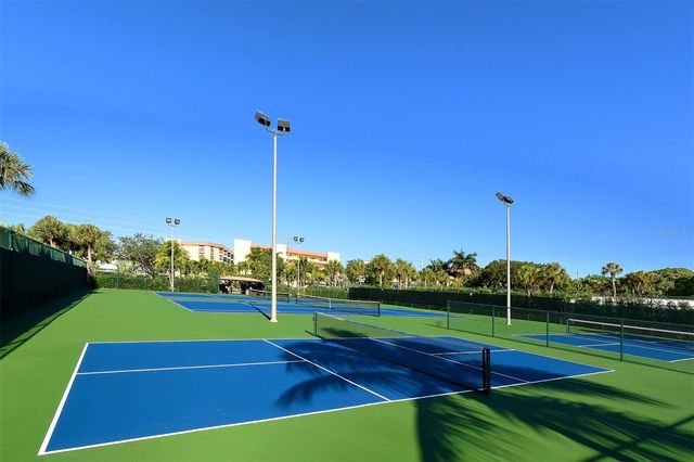 8773 MIDNIGHT PASS ROAD 302G, Sarasota, FL 34242