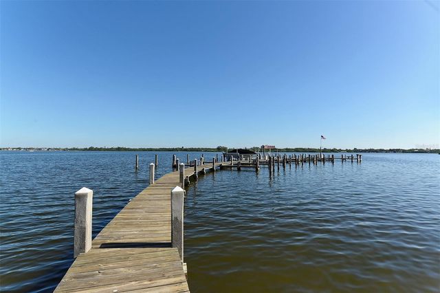 8773 MIDNIGHT PASS ROAD 302G, Sarasota, FL 34242