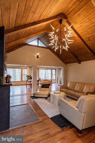 425 YALE AVE, Mt Gretna, PA 17064