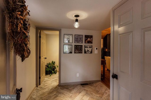 425 YALE AVE, Mt Gretna, PA 17064