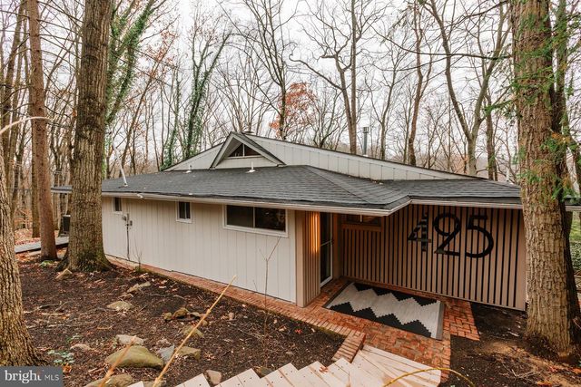 425 YALE AVE, Mt Gretna, PA 17064