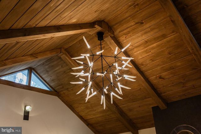 425 YALE AVE, Mt Gretna, PA 17064