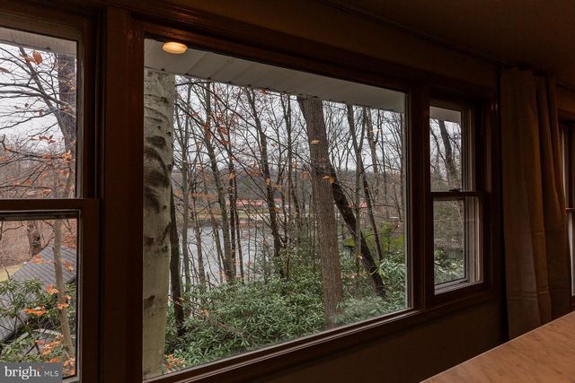 425 YALE AVE, Mt Gretna, PA 17064