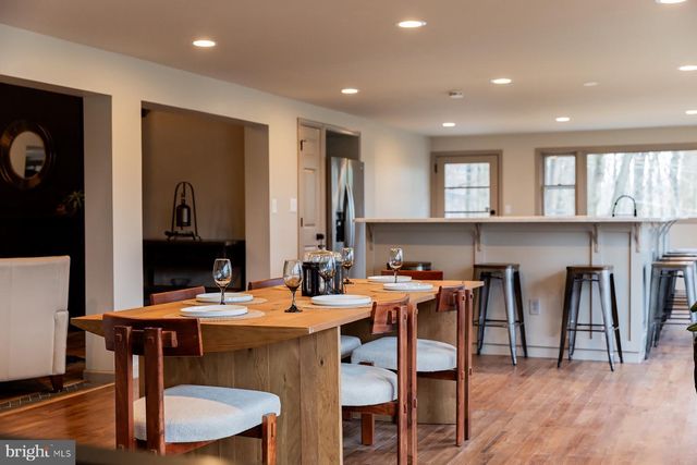 425 YALE AVE, Mt Gretna, PA 17064