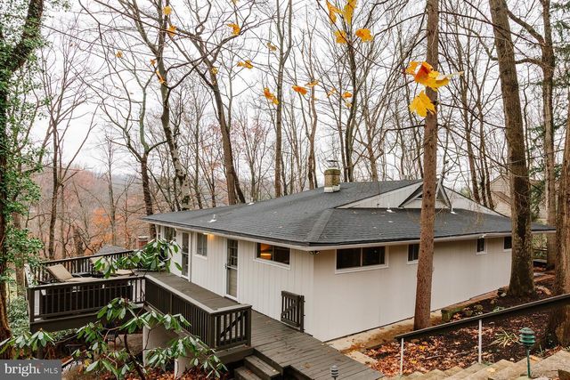 425 YALE AVE, Mt Gretna, PA 17064