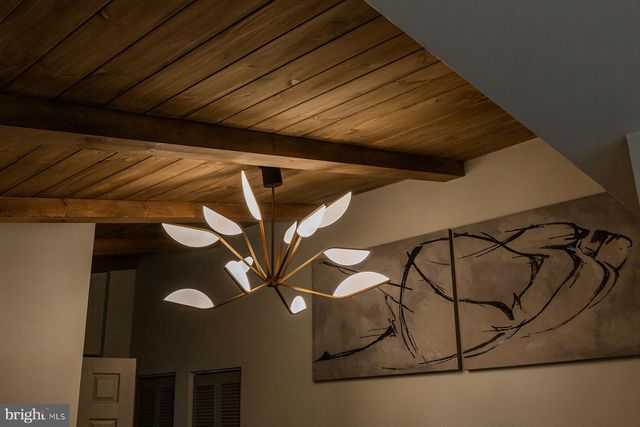 425 YALE AVE, Mt Gretna, PA 17064